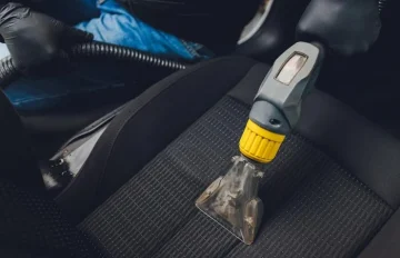 Camper reiniging interieur en exterieur